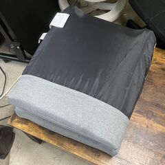 【リサイクルショップどりーむ荒田店】No.550 座椅子 折りたたみ チェアの画像