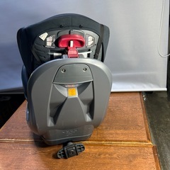 アップリカ　ディアターンプラス　93089　バウンシングブラックチャイルドシート管理番号611
の画像