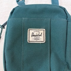 Herschel ショルダーバッグの画像