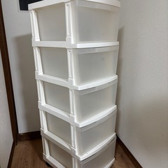 【お譲り先決定】5段　収納ケースの画像
