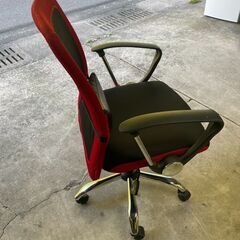 【リユースショップスパークル】OAチェア　椅子　ワークチェア　ブラック/レッド　高さ調整可能♪　配送設置可能♪の画像