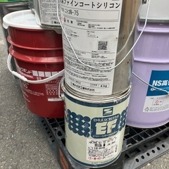 【1パレット分まとめて無料引取り限定！】さいたま市桜区より☆業務用塗装材、土木建築用ボンド、その他いろいろの画像