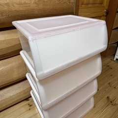 ニトリ🩷クリアピンク収納ボックス🩷４個セット🩷美品の画像