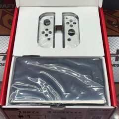【中古】任天堂 HEG-S-KAAAA Nintendo Switch スイッチ 有機ELモデル 専用保護フィルム付き【ハンズクラフト佐賀】の画像
