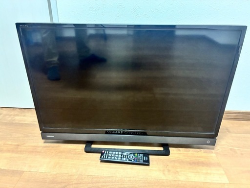 液晶テレビ　32インチ　中古　動作確認済み