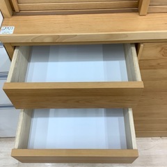 スライド扉　4段引き出しの食器棚のご紹介です！！の画像