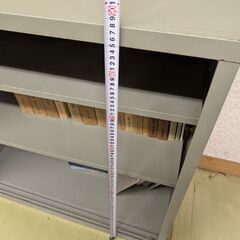 スチール書棚の画像