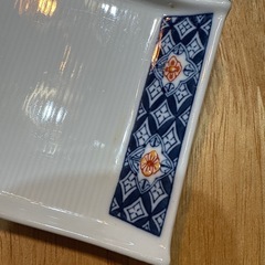 青い花柄 食器セット 5枚×2
の画像
