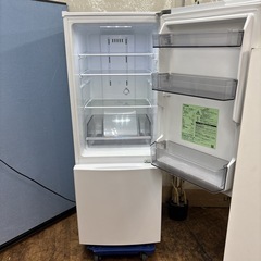 I774 🌈 2022年製の高年式♪ TOSHIBA 冷蔵庫 (153L) ⭐ 動作確認済 ⭐ クリーニング済の画像