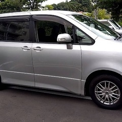 VOXY 4WD 現状販売の画像
