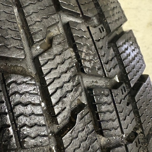 B-36 タイヤ 中古 
GOOD YEAR STUDLESS ICE NAVI 7 155/65 R14