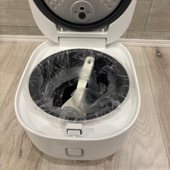 炊飯器の画像