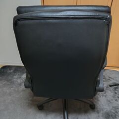 キズあり【９００円】デスクワーク用チェア　椅子　いす　ニトリの画像