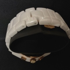 アルマーニ時計の画像