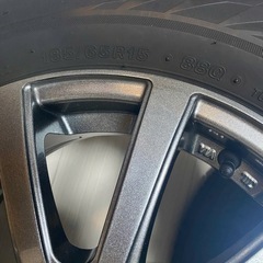 BRIDGESTONE 185/65/r15のスタッドレスタイヤの画像