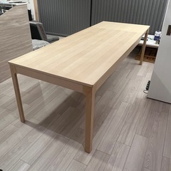 IKEA 伸長ダイニングテーブル（6人〜8人用）の画像