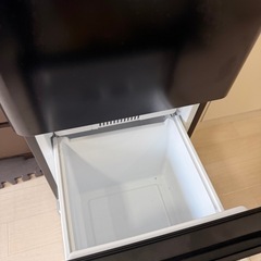 ほぼ新品!! ハイセンス 135リットル冷蔵庫 1万円 (*ˊᵕˋ*)の画像