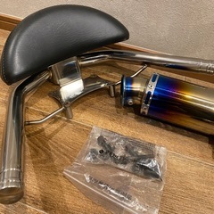 PCX125 jk05用　スリップオンマフラー&バックレストセットの画像
