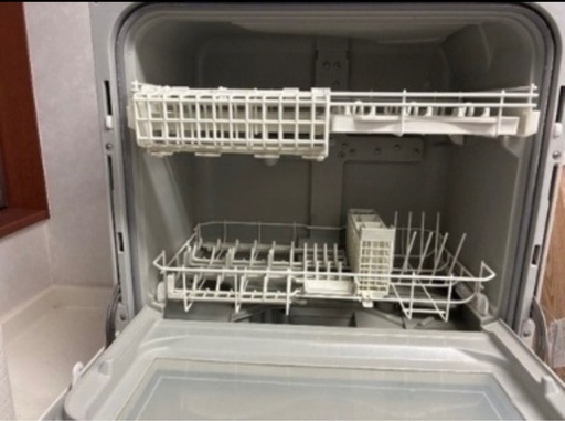 【10/25土引渡限定】《早い者勝ち》食器洗い器　Panasonic NP-TZ100W 使用期間1年　配達可