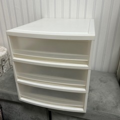 美品❤️3段A4が入る【スタイリッシュ】書類ケース　シンプル　おしゃれの画像
