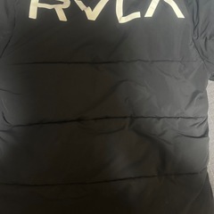 RVCAルーカダウンジャケットの画像