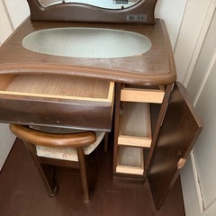 ドレッサーの画像