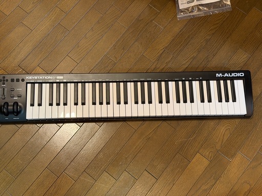 鍵盤楽器、ピアノ M-AUDIO KEYSTATION61 MK3