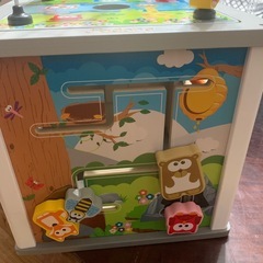 木製アクティビティプレイセンターの画像