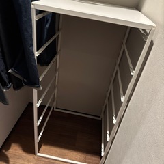 IKEA スチール　ラック棚　4つの画像