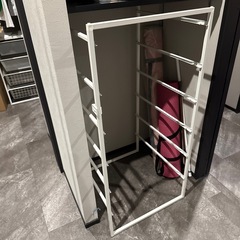 IKEA スチール　ラック棚　4つの画像