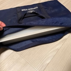 収納袋付き。中に収納スペースあるマナ板の画像