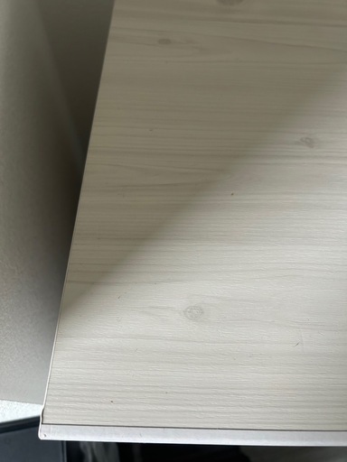 欧米風 食器棚　　三月末まで