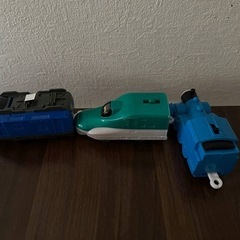 【バラ売りOK】　ハッピーセット　プラレール　6個セット　の画像