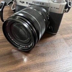 【美品】FUJIFILM X-T30 シルバー＋XF18-55mmの画像