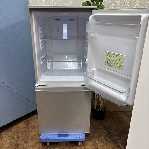 I386 ? SHARP 冷蔵庫 (137L) 2ドア ⭐ 動作確認済 ⭐ クリーニング済