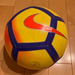 NIKE サッカーボール　size5の画像