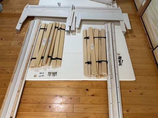 ベッドフレーム