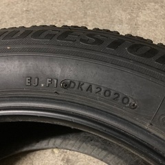 ブリザックVRX215/60r16スタッドレスの画像