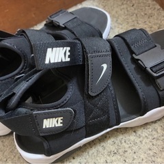 NIKE キャニオンサンダル 24 cm の画像