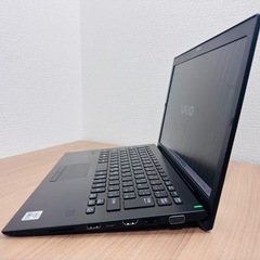 VAIO Pro PG i5第10世代 8GB LTEモデルノートパソコンの画像