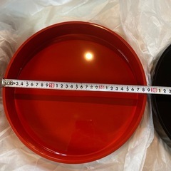 新品赤黒漆器盆 直径約30cm 2個の画像
