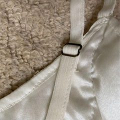 白のワンピースの画像