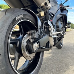 Yamaha YZF-R1 ブラック 低走行 2010年式 逆車 車検2年付きの画像