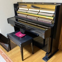 ヤマハピアノNO.U1E1979年〜1982年製頃 中古品　美品の画像