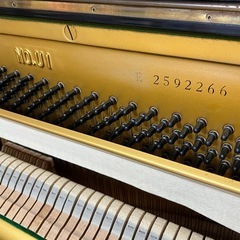 ヤマハピアノNO.U1E1979年〜1982年製頃 中古品　美品の画像