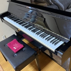 ヤマハピアノNO.U1E1979年〜1982年製頃 中古品　美品の画像