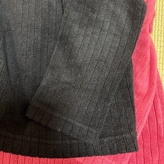 ユニクロ　110サイズの長袖２枚セットの画像