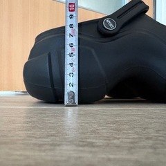サンダル 厚底 チャーム付きブラックサンダル クロッグサンダル ブラック 3足セット の画像