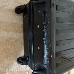 キャリーケースの画像