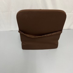 ✨美品✨高品質低反発クッション✨大特価🉐気持ちいい、椅子の上に置いて使用の画像
